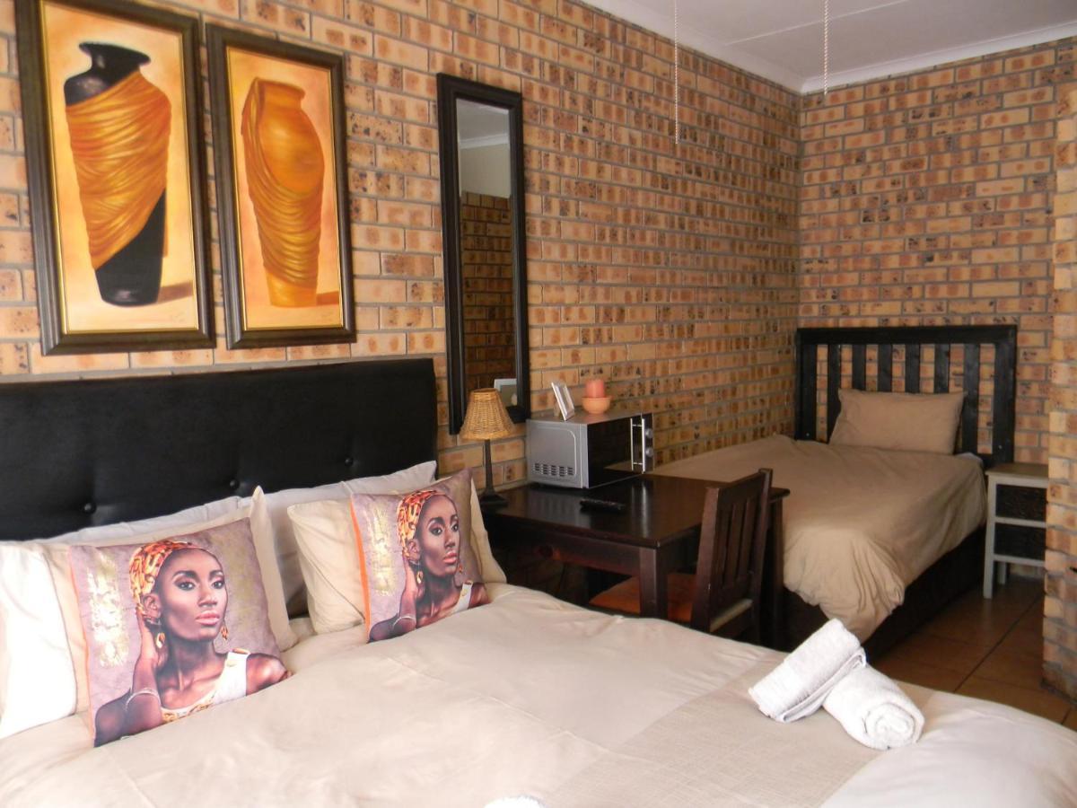 Ridderspoor Guesthouse Middelburg  Buitenkant foto